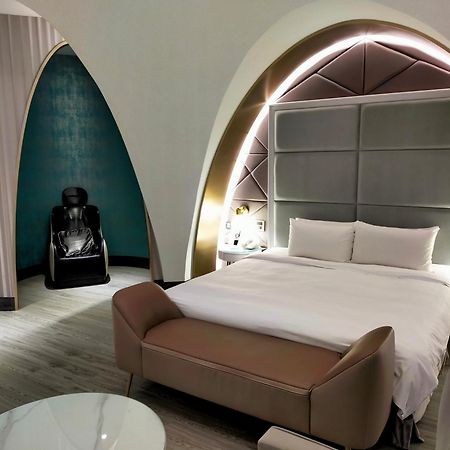 Seasons Boutique Motel Καοσιούνγκ Εξωτερικό φωτογραφία