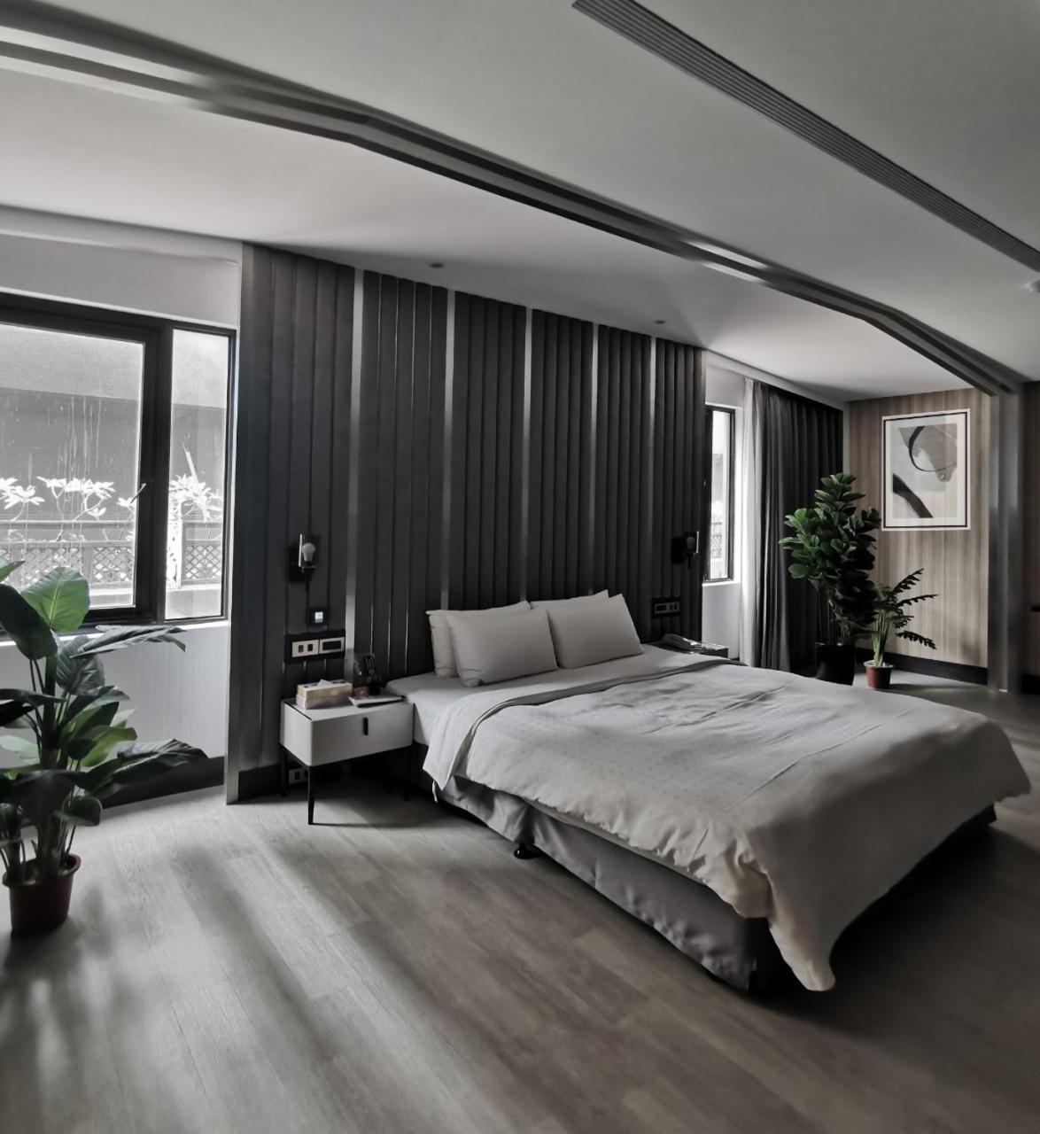 Seasons Boutique Motel Καοσιούνγκ Εξωτερικό φωτογραφία