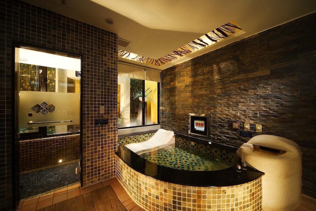 Seasons Boutique Motel Καοσιούνγκ Δωμάτιο φωτογραφία