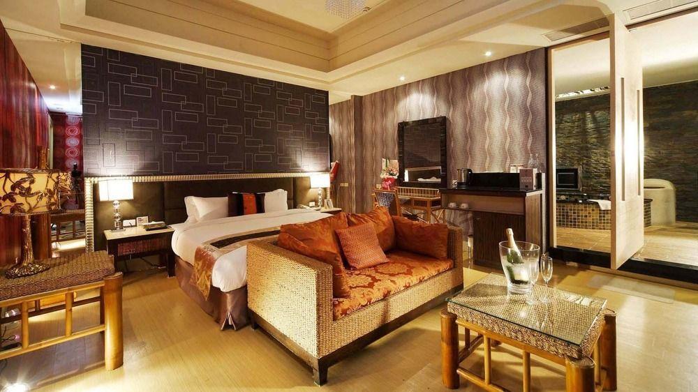 Seasons Boutique Motel Καοσιούνγκ Εξωτερικό φωτογραφία